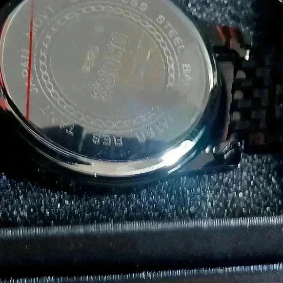 Men's quartz watch - Picture 5 of 5